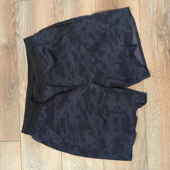 Ten Thousand Session 7" Men's Shorts (with liner) - M - Camo - Picture 1 of 5